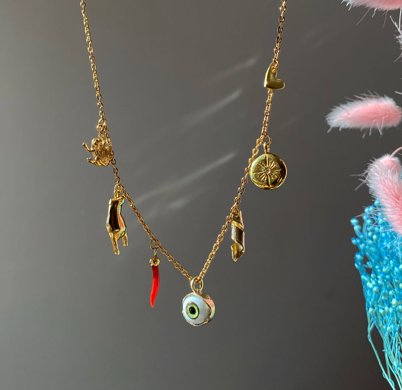 Collana abracadabra