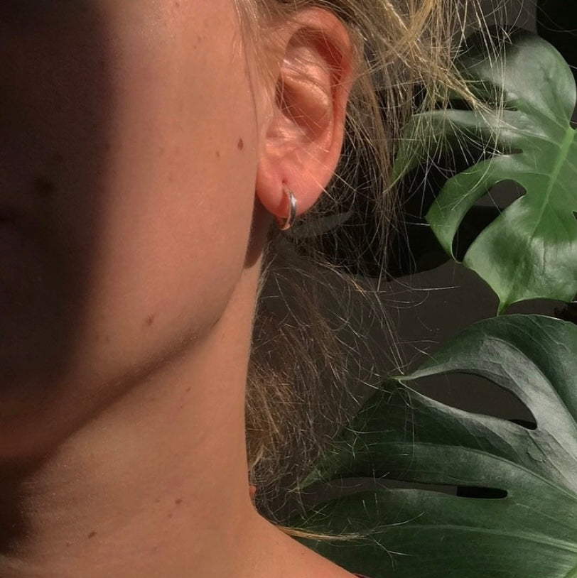 hoop earrings basic