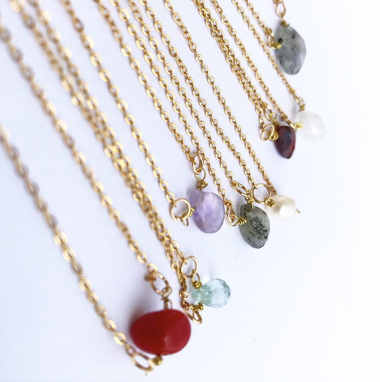 Collana goccia