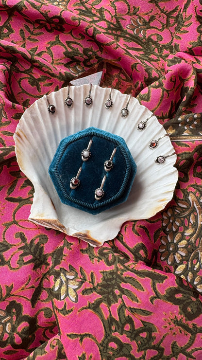 NOSE RING PLUG IN