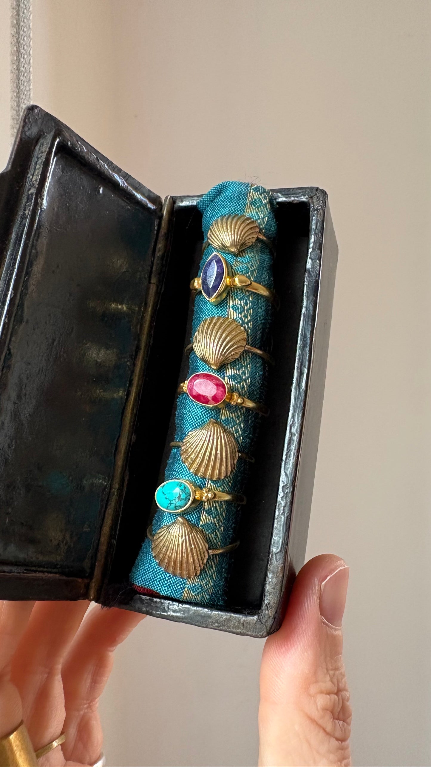 anello conchiglia