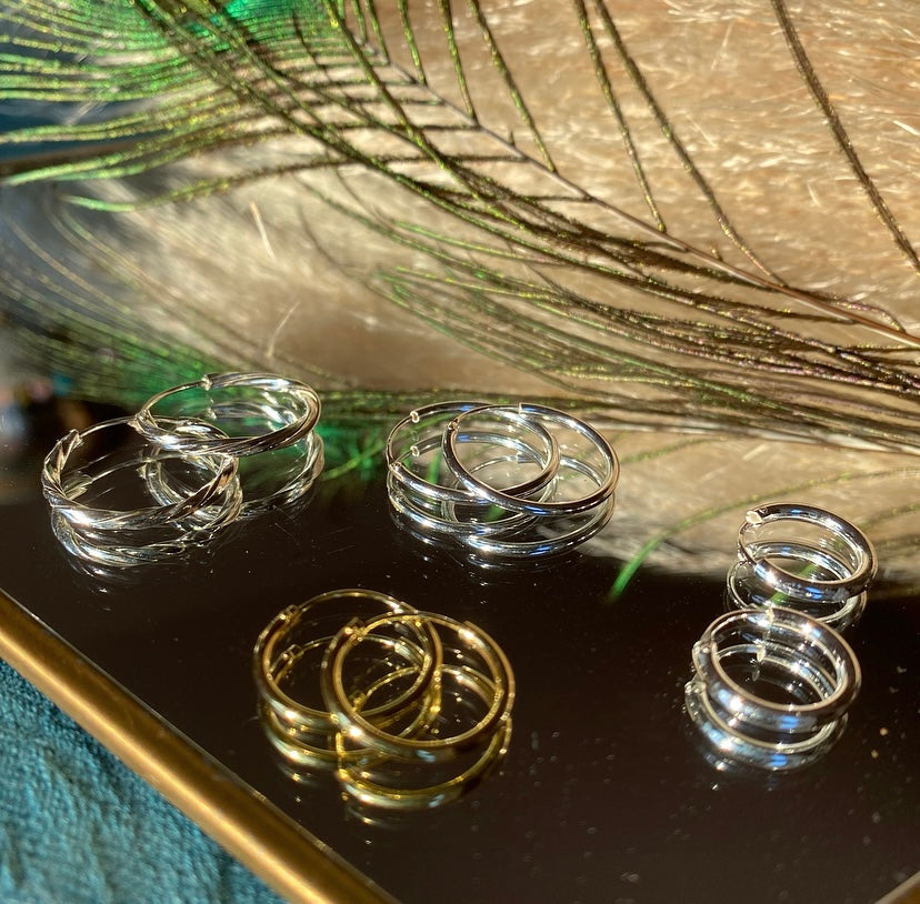 HOOP EARRINGS TWIST!