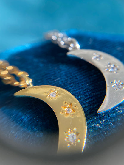 MOON NECKLACE