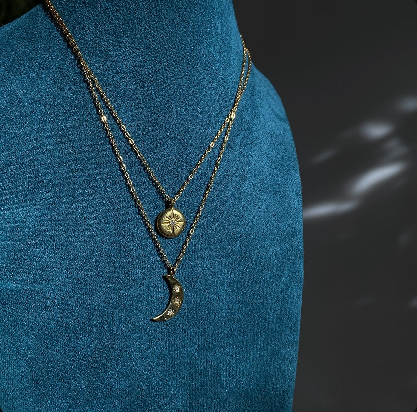 MOON NECKLACE