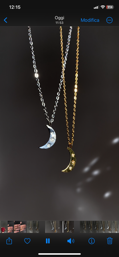 MOON NECKLACE