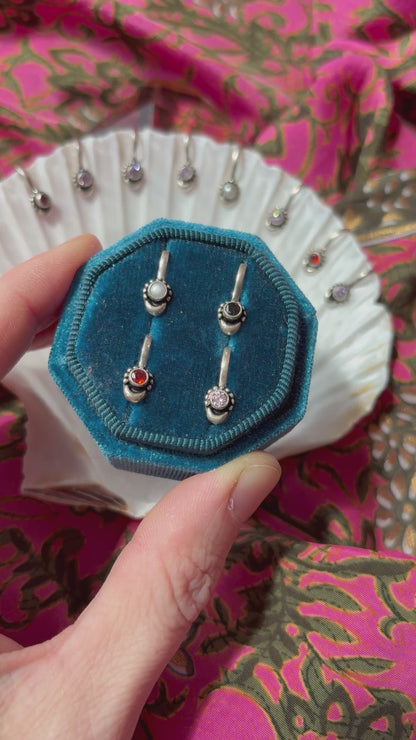 NOSE RING PLUG IN